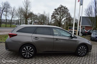 Toyota Auris Toyota Auris Touring Sports 1.8 Hybrid Executive Go Mooi! - afbeelding nr 9