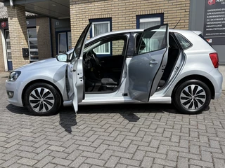 Volkswagen Polo Volkswagen Polo 1.0 BlueMotion - Navigatie- Cruise - Carplay - LM - afbeelding nr 5