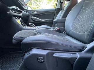 Opel Grandland Opel Grandland 1.2 Turbo 130 pk Automaat Ultimate Trekhaak Camera 19 Inch - afbeelding nr 10