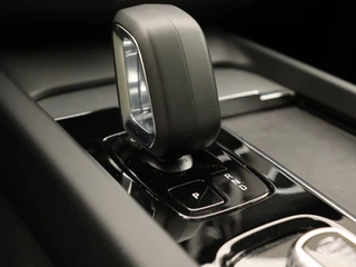 Volvo XC60 Volvo XC60 T6 PLUG-IN HYBRID ULTRA DARK SCHUIFDAK HARMAN KARDON TREKHAAK 20 - afbeelding nr 35