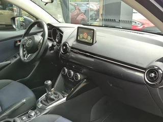 Mazda 2 Mazda 2 SKYACTIV-G 90 GT-M LINE - afbeelding nr 22