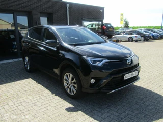 Toyota RAV4 Toyota RAV4 2.5 Hybrid Business Plus | Camera, Stoelverwarming - afbeelding nr 8