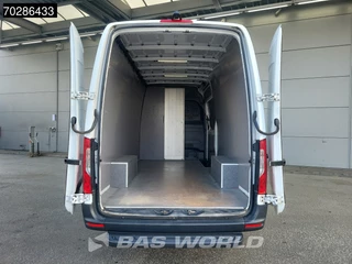 Mercedes-Benz Sprinter Mercedes Sprinter 315 CDI Automaat L3H2 Navi Airco Cruise Camera MBUX Euro6 L3 15m3 Airco Cruise control - afbeelding nr 3