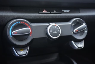 Kia Rio Kia Rio 1.0 TGDI DynamicLine CarPlay | Navigatie | Camera | NAP - afbeelding nr 18