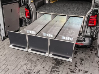 Volkswagen Caravelle | 2X ELECTRISCHE SCHUIFDEUR | STANDKACHEL | CUSTOM STUURWIEL | ALCANTARA HEMEL | - afbeelding nr 57