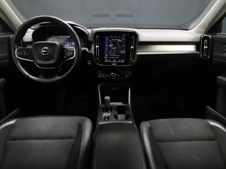 Volvo XC40 Volvo XC40 1.5 T5 Twin Engine Momentum Pro [APPLE CARPLAY, DIGITAL DASH, CRUISE CONTROL,  SCHUIFKANTELDAK, STUURVERWARMING, STOELVERWARMING V+A,  PDC ACHTER,  ELEKTRISCHE ACHTERKLEP, NAVIGATIE, NIEUWSTAAT] - afbeelding nr 8