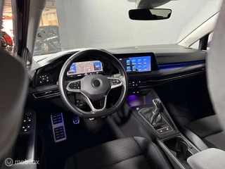 Volkswagen Golf Volkswagen Golf 1.5 TSI | CARPLAY |  AD. CRUISE | STUURVERW. - afbeelding nr 17