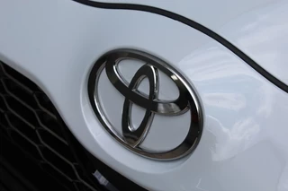 Toyota Yaris Toyota Yaris 1.5 Hybrid 130 GR Sport Bi-tone - afbeelding nr 10