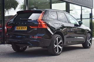 Volvo XC60 Volvo XC60 T8 455Pk AWD Ultra Dark | Luchtvering | Trekhaak | 21'' | 360 ca - afbeelding nr 2