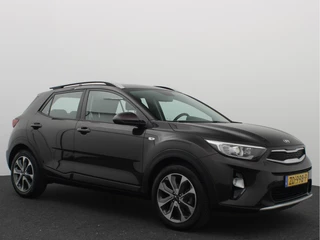 Kia Stonic Kia Stonic 1.0 T-GDi DynamicLine CAMERA / AIRCO / CRUISE / CARPLAY / DAB+ / PDC / BLUETOOTH / NL-AUTO - afbeelding nr 16