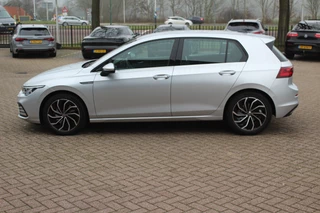 Volkswagen Golf Volkswagen Golf 1.5 eTSI Style / Camera / Head-up / Virtual Cockpit / Leder&Alcantara / 17'' / Keyless / ACC / DAB / Full LED / Stoelverwarming - afbeelding nr 7