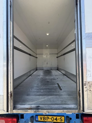 Volkswagen Crafter Volkswagen Crafter 35 2.0 TDI L4 Trendline BAKWAGEN MET DEUREN / EURO 6 / N.A.P / DEALER ONDERHOUDEN - afbeelding nr 11