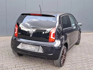 Volkswagen up! Volkswagen Up! 1.0 BMT Colour Edition / AIRCO / LM. VELGEN / ENZ. - afbeelding nr 5