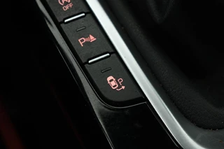 Kia Ceed Kia Ceed 1.0 T-GDi GT-Line | Trekhaak |  Stoel & stuurverwarming | Camera | Carplay | Park Assist | Navigatie | Keyless | Full LED - afbeelding nr 22