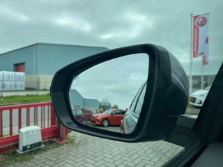 Opel Grandland X Opel Grandland X 1.5 CDTi Business Executive | Climate Control | Apple Carplay / Android Auto | Keyless Entry/Start | Navi | 19