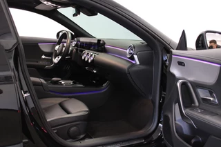 Mercedes-Benz CLA Pano|Sfeer|Augmented|Dodehoek|Night. - afbeelding nr 9