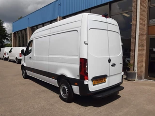 Mercedes-Benz Sprinter Mercedes-Benz Sprinter 315 CDI 150Pk L2H2 Automaat Cruisecontrol Airco MBux Achteruitrijcamera - afbeelding nr 4