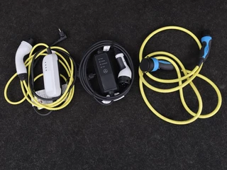 Mercedes-Benz E-Klasse Mercedes-Benz E-klasse 300e Business Solution AMG | Leder | Trekhaak |  Stoelverwarming | 360 camera | Carplay | Sfeerverlichting | Matrix LED | Keyless | Navigatie - afbeelding nr 21