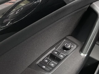 Volkswagen Touran Volkswagen Touran 1.4TSI 150PK DSG Aut./Wegkl trekh/Stoelverw/Climate contr/ - afbeelding nr 19