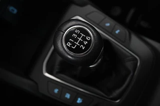 Ford Focus Ford Focus 1.5 EcoBoost Titanium | Stoel & stuurverwarming |  Adaptive cruise | Full LED | Camera | Trekhaak | Carplay | Climate control - afbeelding nr 16