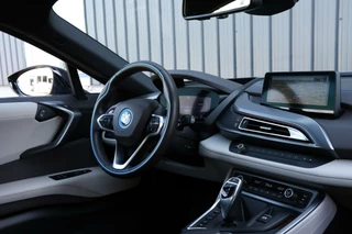 BMW i8 BMW i8 1.5 Hybrid 362PK|NL-auto|Head-up|Harman Kardon|Leder - afbeelding nr 30