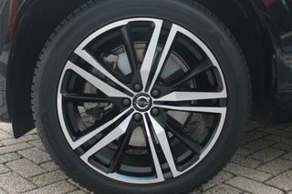 Volvo XC60 Volvo XC60 T6 Recharge AWD Plus Dark | Longe Range | Panoramadak | Leder | Parkeercamera | Stoelverwarming | Memory Stoelen | Keyless - afbeelding nr 13