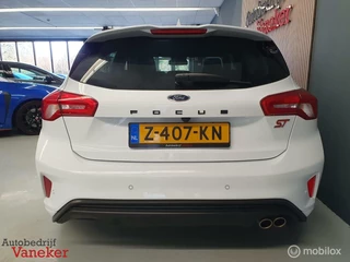 Ford Focus Ford Focus 1.5 EcoBoost ST|B&O|Carplay|Cam|Stoel/Stuur heat|Dealer - afbeelding nr 8