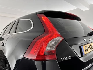 Volvo V60 Aut. *XENON | FULL-LEATHER | NAVI-FULLMAP | MEMORY-PACK | COMFORT-SEATS | ECC | PDC | CRUISE | 17''ALU | TOWBAR* - afbeelding nr 24