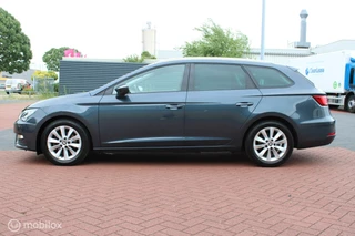 SEAT Leon Seat Leon ST 1.0 EcoTSI Style Business Intense, DSG, Camera, Pdc voor + achter, App connect, Cruise, Clima, Navi, Donkerglas, 16 inch Lmv. - afbeelding nr 3