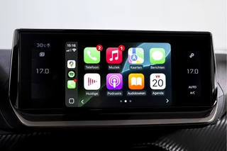 Peugeot 2008 Peugeot 2008 1.2 PureTech Allure Pack 130 PK - Automaat | Dig. Cockpit | PDC | Camera | NAV + App, Connect | ECC | DAB | LM 17
