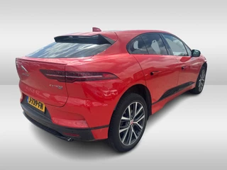 Jaguar I-PACE Jaguar I-PACE EV400 First Edition 90 kWh / Full option / Panoramadak / 360Camera / Head-up / Luchtvering / Leder / Meridian / Stuurverwarming - afbeelding nr 3