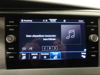 Volkswagen Transporter Volkswagen Transporter 2.0 TDI L2H1 102pk Airco Cruisecontrol Navigatie Apple Carplay parkeersensoren - afbeelding nr 26