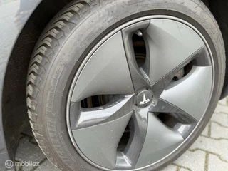 Tesla Model 3 Tesla Model 3 Long Range Dual MOTOR AWD 75 kWh Grijs 2019 Incl. BTW - afbeelding nr 9