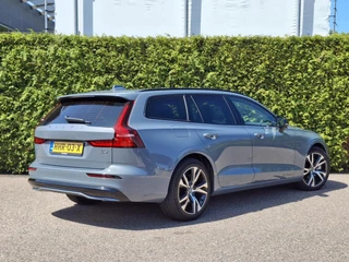 Volvo V60 Volvo V60 B3 Ultimate Dark | H&K Audio | Pilot assist | Demo | Vraag naar de actuele tellerstand - afbeelding nr 2