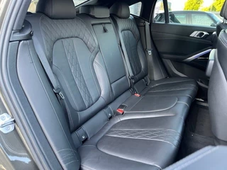 BMW X6 BMW X6 XDRIVE40I M-SPORT - PANO - 22 INCH - ORG. NL. - afbeelding nr 17