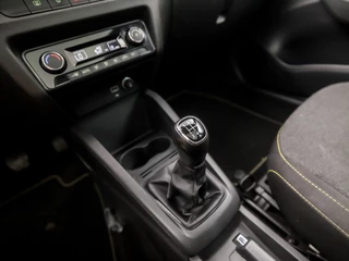 Škoda Fabia (PANORAMADAK, APPLE CARPLAY, CLIMATE, PARKEERSENSOREN, SPORTSTOELEN, LED KOPLAMPEN, GETINT GLAS, LM VELGEN, CRUISE, NIEUWSTAAT) - afbeelding nr 11