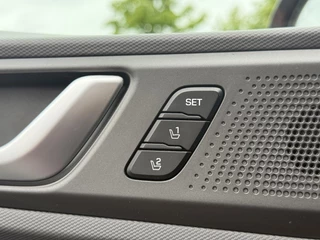 Hyundai IONIQ Hyundai IONIQ Premium EV Navi,Leder,Dodehoek,Schuifdak,Camera,Clima,Cruise,Stoelverwarming V+A,Stuurverwarming,Pdc V+A,Nieuwe Apk bij Aflevering - afbeelding nr 29