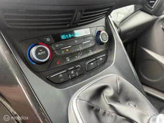 Ford Kuga Ford Kuga 1.5 EcoBoost ST Line LED/Naiv+/Trekhaak/Winterpakket - afbeelding nr 16