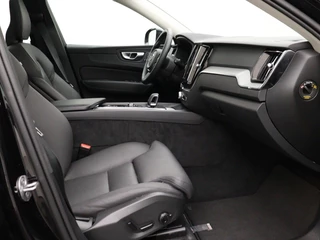 Volvo XC60 Volvo XC60 T6 PLUG-IN HYBRID LONG RANGE PLUS DARK SCHUIFDAK 360GR CAM ACC B - afbeelding nr 36