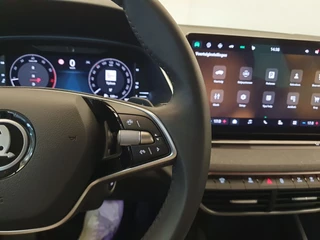 Škoda Octavia Škoda Octavia Combi 1.5 TSI MHEV 115pk DSG/AUT Business Edition Camera, Winterpakket, Keyless - afbeelding nr 15