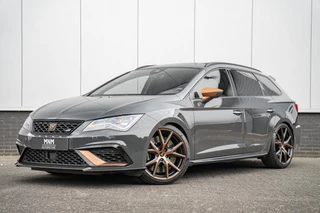 SEAT Leon ST 2.0 TSI CUPRA R 4DRIVE |Pano|Carbon|Beats|Brembo