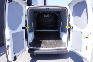 Ford Transit Custom Ford Transit Custom 2.0 TDCI 130PK - EURO 6 - Airco - Cruise - PDC - € 18.900,- Excl. - afbeelding nr 8