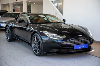Aston Martin DB11 Aston Martin DB11 5.2 V12 Launch Edition Org.NL Bang & Olufsen Memory Dealer onderhouden - afbeelding nr 2