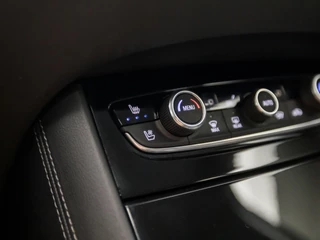 Opel Grandland X Opel Grandland X 1.2 Turbo Innovation Automaat (APPLE CARPLAY, STOELVERWARMING/KOELING, MEMORY SEATS, LEDER, CAMERA, TREKHAAK, STOELVERWARMING ACHTER, GETINT GLAS, ELEK ACHTERKLEP, NIEUWE APK, NIEUWSTAAT) - afbeelding nr 10