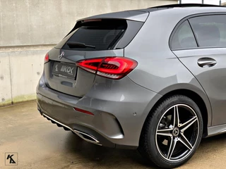 Mercedes-Benz A-Klasse Mercedes A180d 2019 | AMG | Mountaingrey | VOL! - afbeelding nr 10