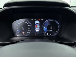 Volvo XC40 Volvo XC40 1.5 T5 Recharge R-Design - afbeelding nr 8