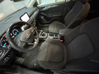 Ford Focus Ford Focus Wagon 1.0 EcoBoost Titanium Business Trekhaak, Keyless, Navi, - afbeelding nr 20