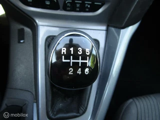 Ford Focus Ford Focus 1.6 EcoBoost Titanium | PDC, Stoelverwarming, Trekhaak - afbeelding nr 20