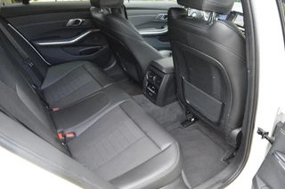 BMW 3 Serie BMW 3-serie Touring 320D High Ex. / 2021 / Virtual / Led - afbeelding nr 15