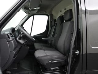 Renault Master Renault Master 2.3DCi 180PK L3H2 Maxi | 2xSchuifdeur | Imperiaal | Trekhaak | Navigatie | Camera | Airco | 3-Persoons | Cruise - afbeelding nr 21